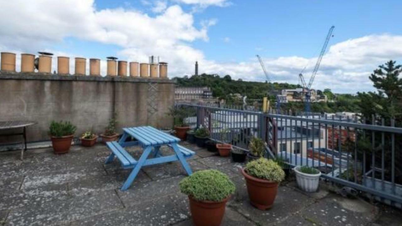 The Jeffrey Street Retreat Apartment Edinburgh Bagian luar foto